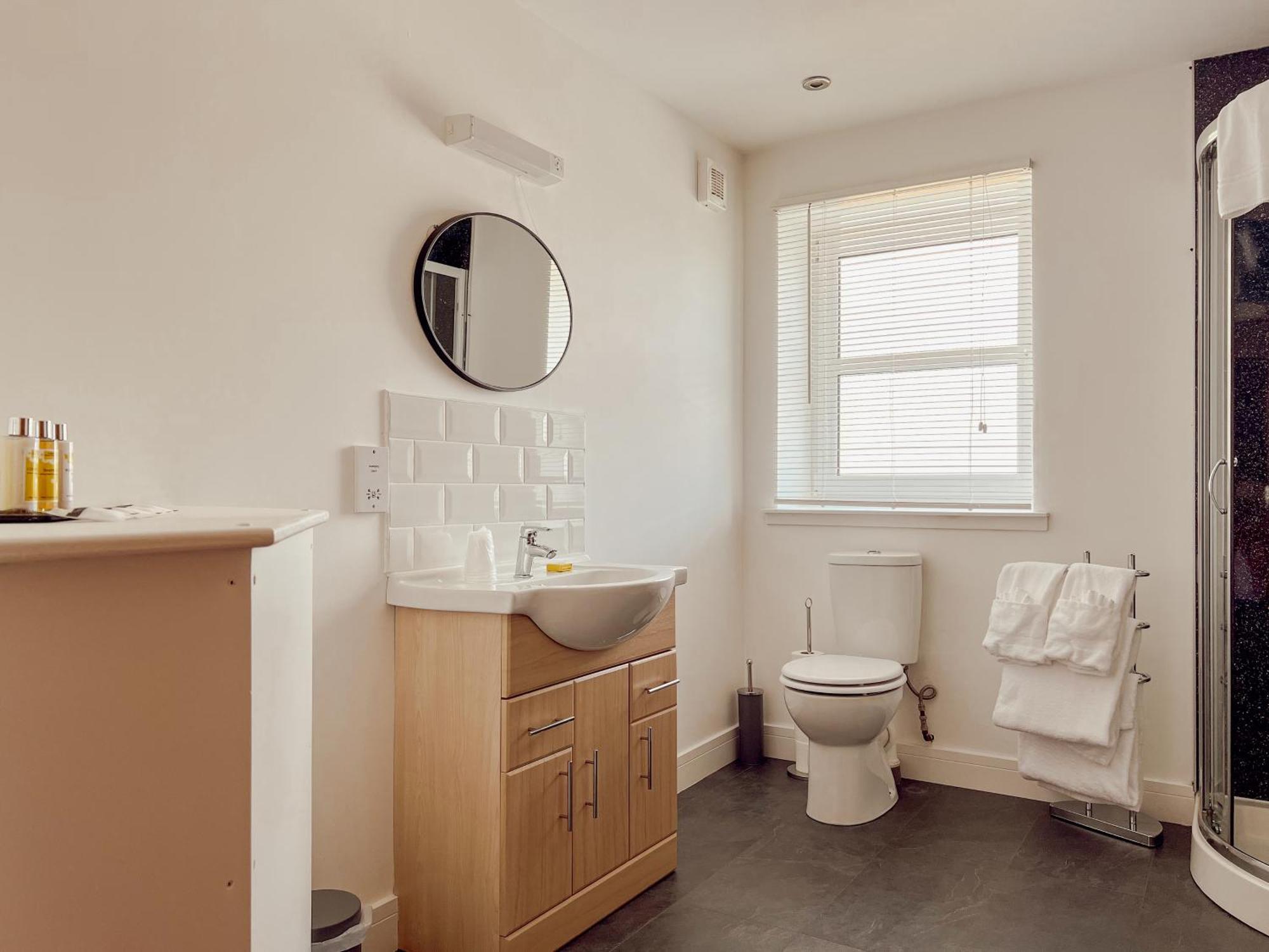 Loch Ness Gatehouse Apartments ฟอร์ตออกัสตัส ภายนอก รูปภาพ