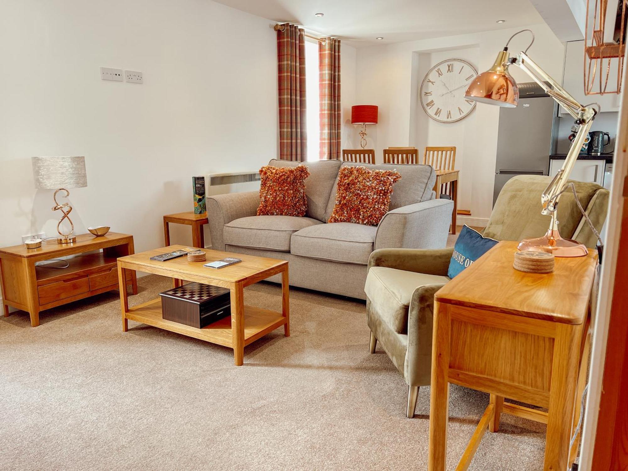 Loch Ness Gatehouse Apartments ฟอร์ตออกัสตัส ภายนอก รูปภาพ